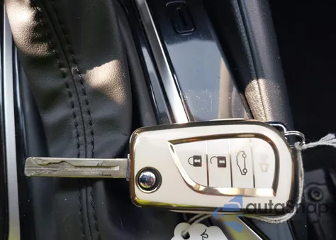 2023 Toyota Corolla Le/Se/Xle z USA, uszkodzony, nr VIN JTDBCMFE2PJ015338